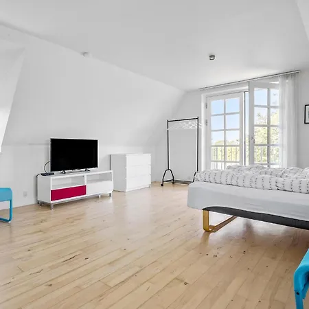 Дом отдыха 4 Bedroom Amazing In